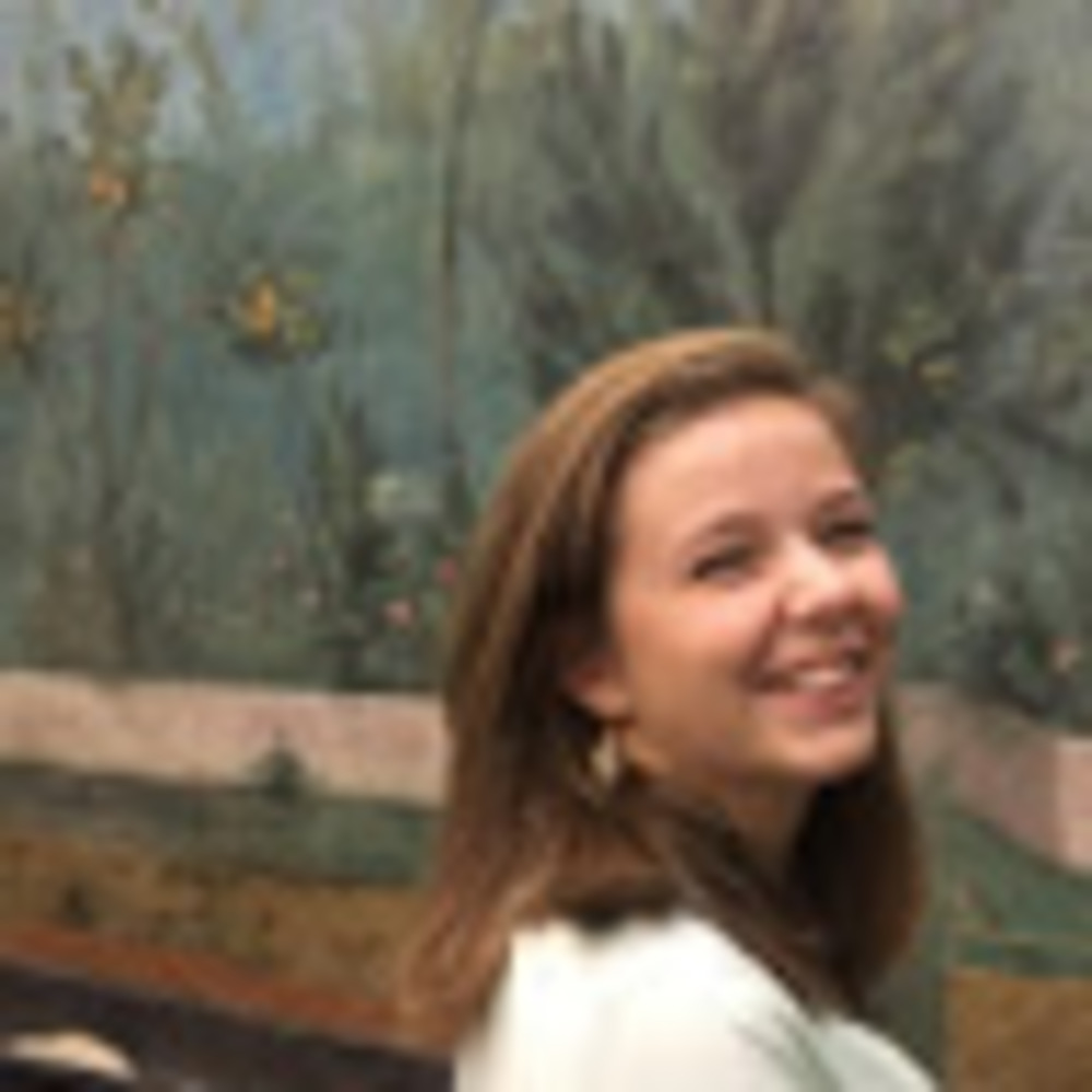 Meet your Posher, Emily